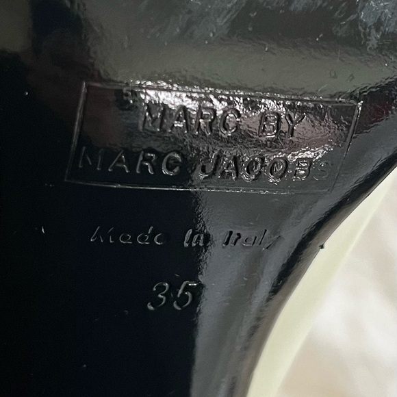 Marc By Marc Jacob’s Patent Leather Sling backs Heel Pumps Blk Cream Size 35 - Picture 5 of 13